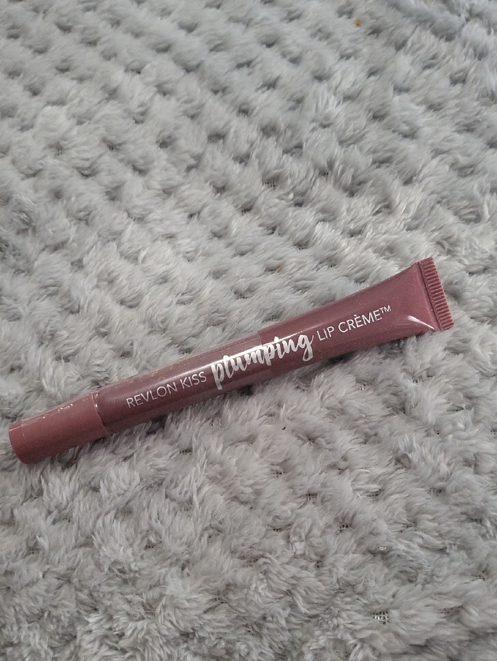 New Revlon Kiss‎ Plumping Lip Crème - Velvet Mink
